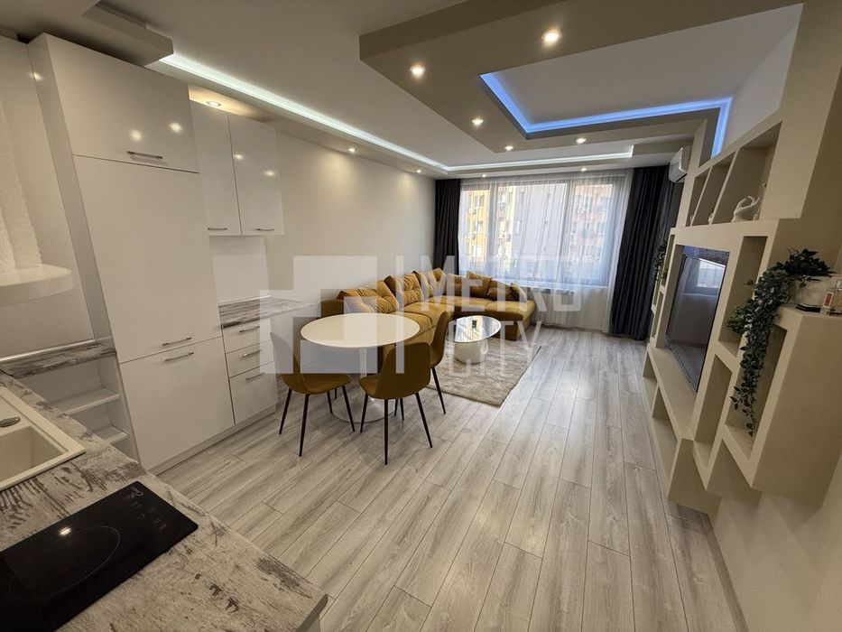 Дава се под наем Двустаен апартамент в София, Младост 2 - 73 кв.м за 700 € - Снимка #1