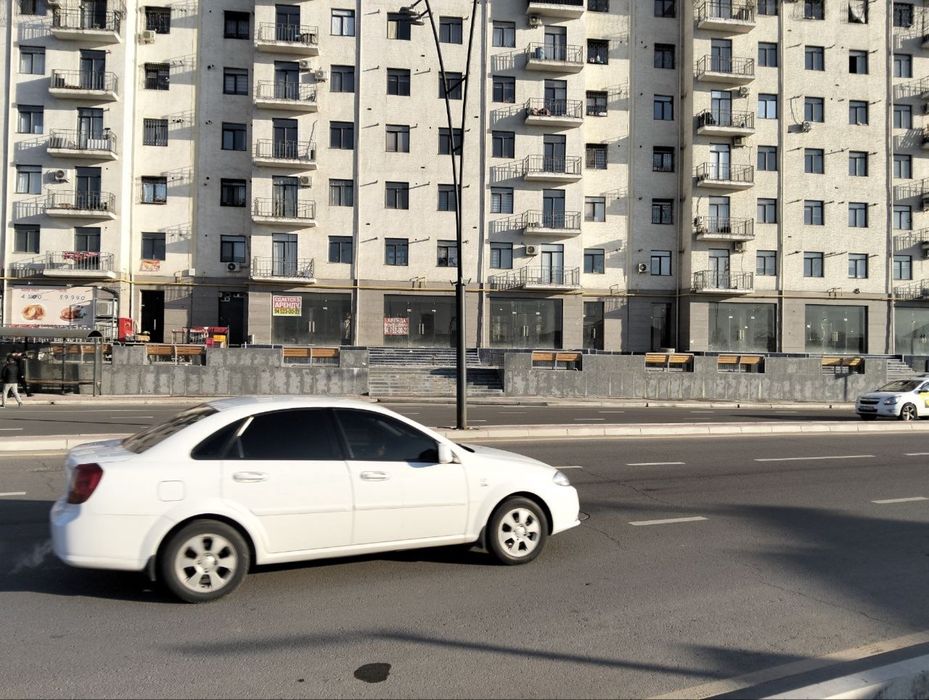 Продам коммерческое помещение первая линия , Юнусобод ! От 100кв м
