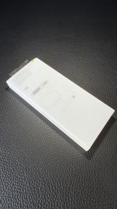 Apple Lightning Digital AV Adapter (HDMI) – чисто нов, неразпечатан в оригинална кутия.