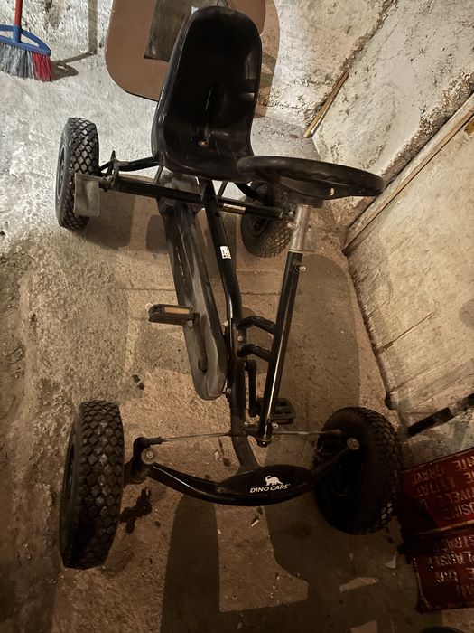 Carturi cu pedale pentru adulti si pentru copii!