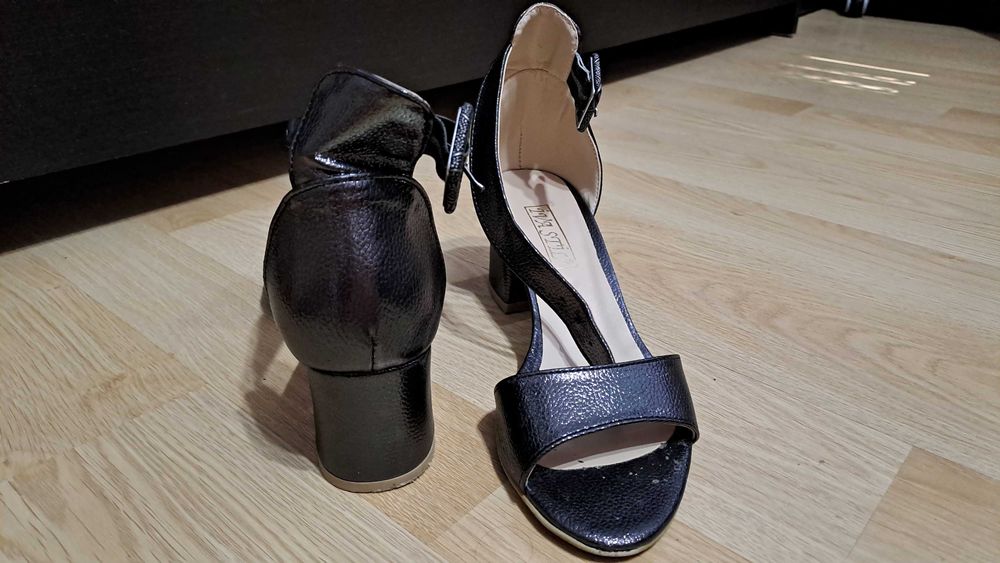 Дамски летни сандали Iva Stil - 37