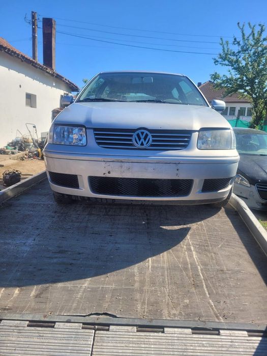 Поло на Частиии Polo