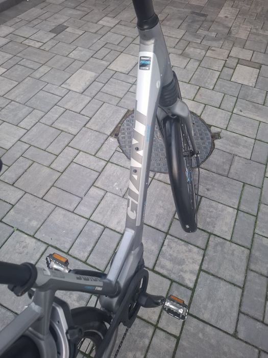 Vand bicicleta electrica Giant Prime Hibrid
