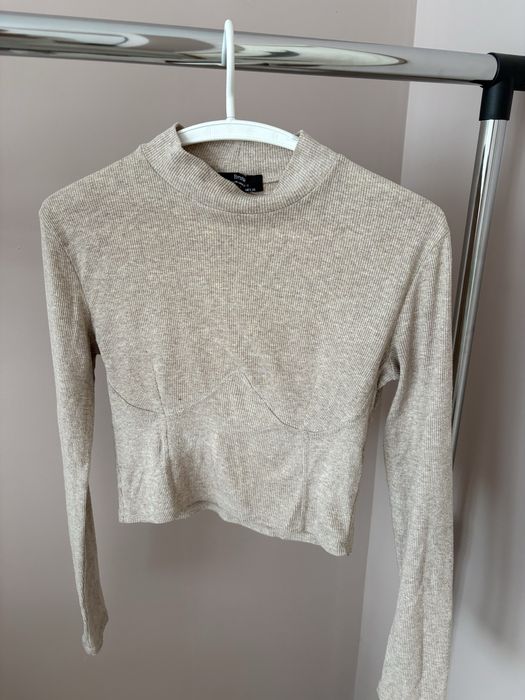 Блузи бершка страдивариус