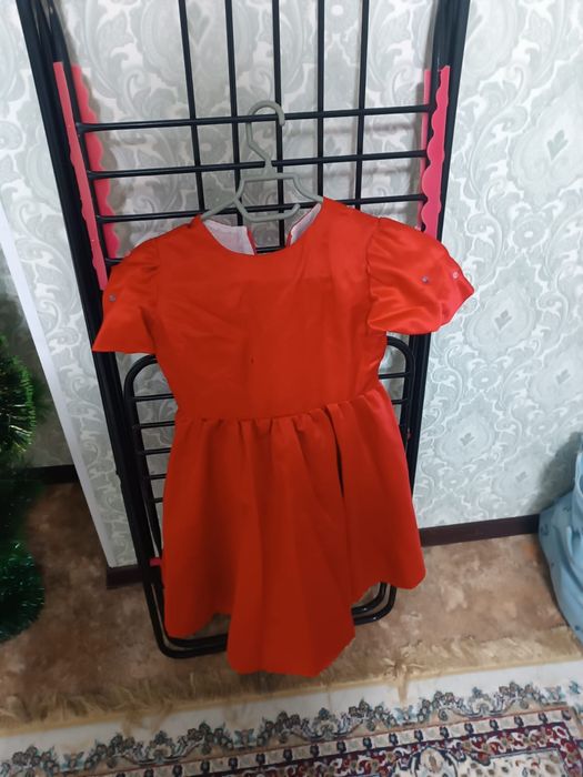 Продам детское платье