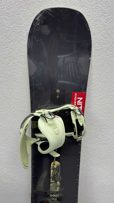 placa noua snowboard nitro beast L155cm