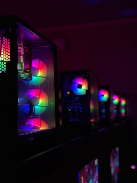 Продам компьютерный клуб