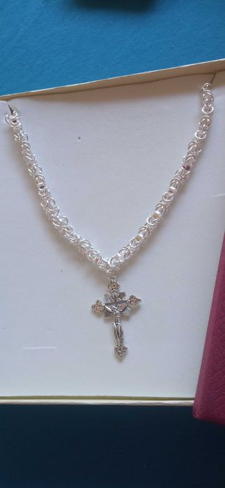 Нов, много масивен, сребърен ланец в кутия