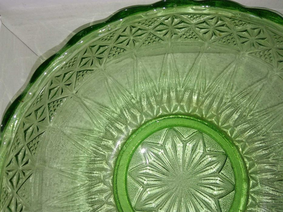 Стъклена фруктиера