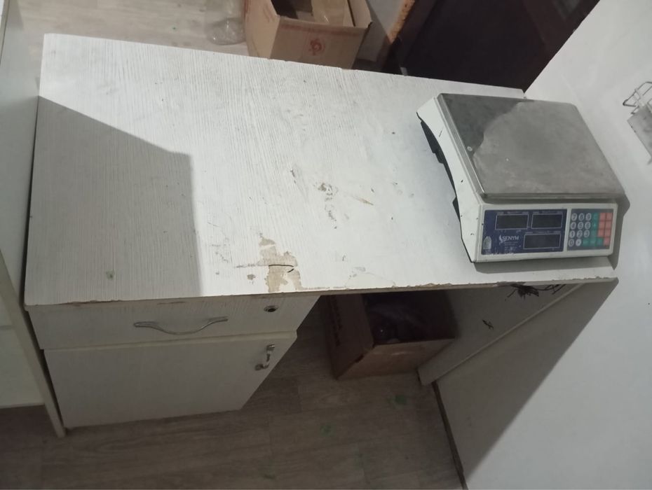 Полка сатылады магазинге