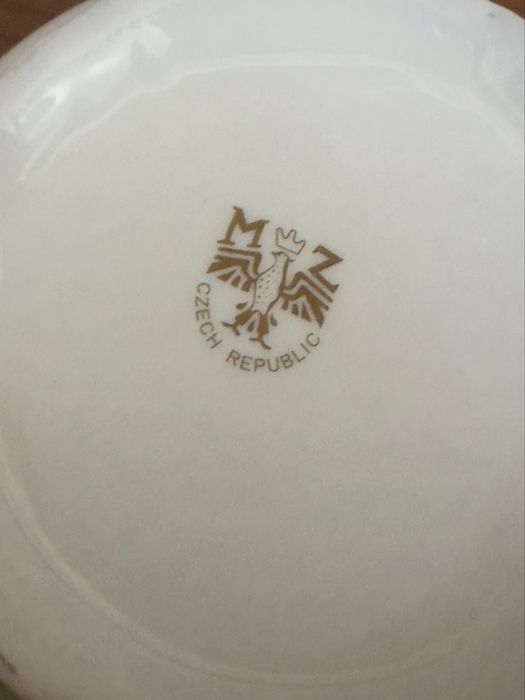 Сахарница и молочник Мадонна