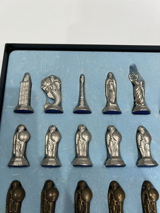 Красив тематичен шах