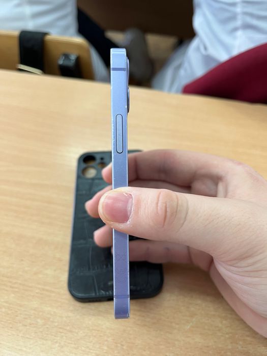 iPhone 12 mini идеальный