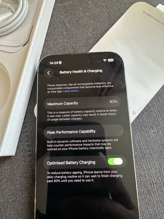 iPhone 14 pro deep purple