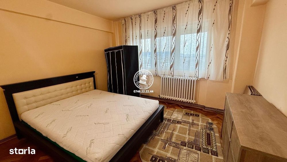 Apartament 3 camere Podu Ros