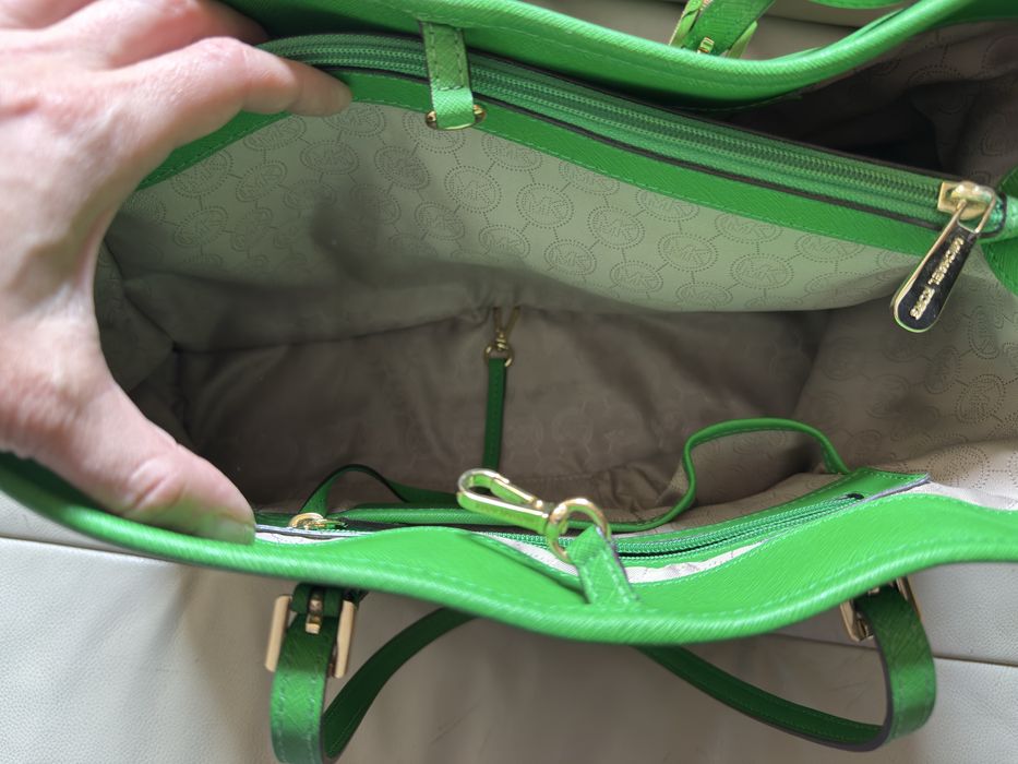 Vand geanta verde Michael Kors