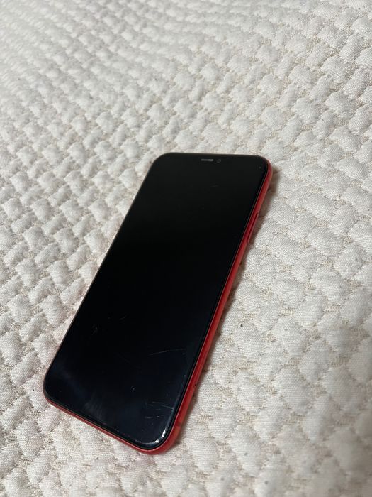 IPhone 11 64gb red