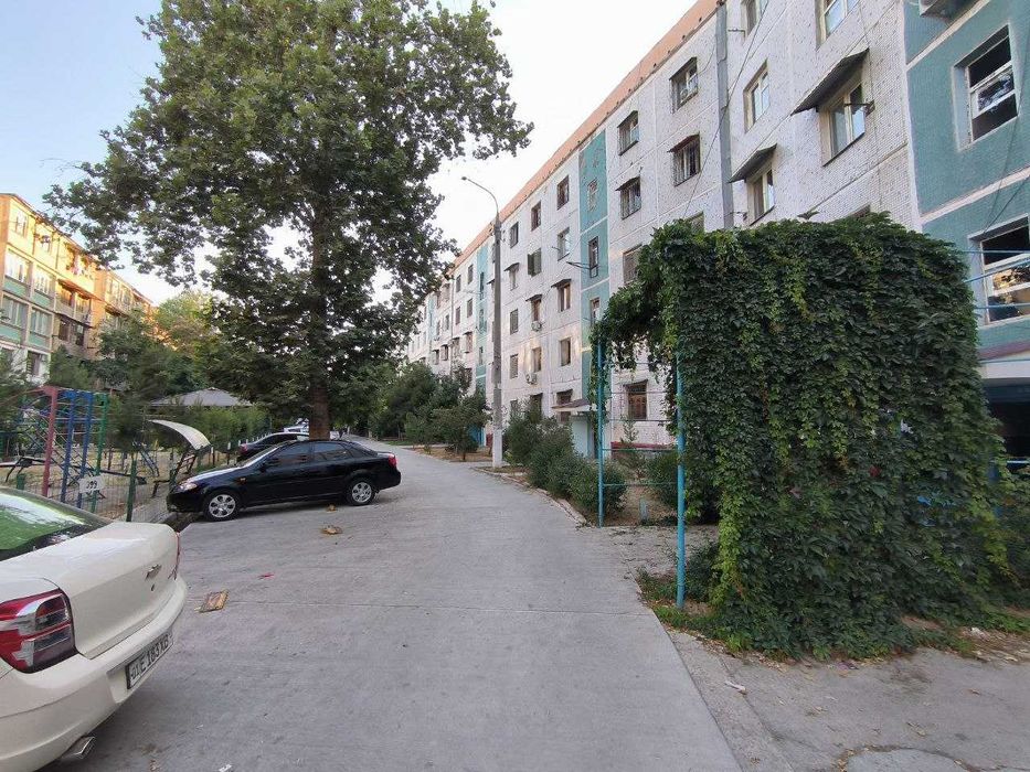 Sotiladi 3 xona 90.4 m2 kvartira Tuzel 2, 40 let, 3 metro bekati.