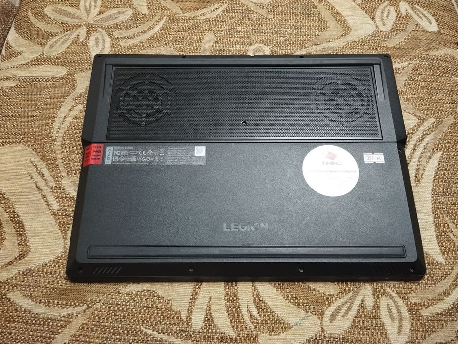 Обменяю ноутбук .