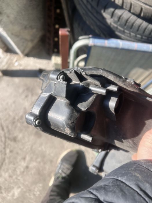 Toyota C-HR 2016–2019 г.