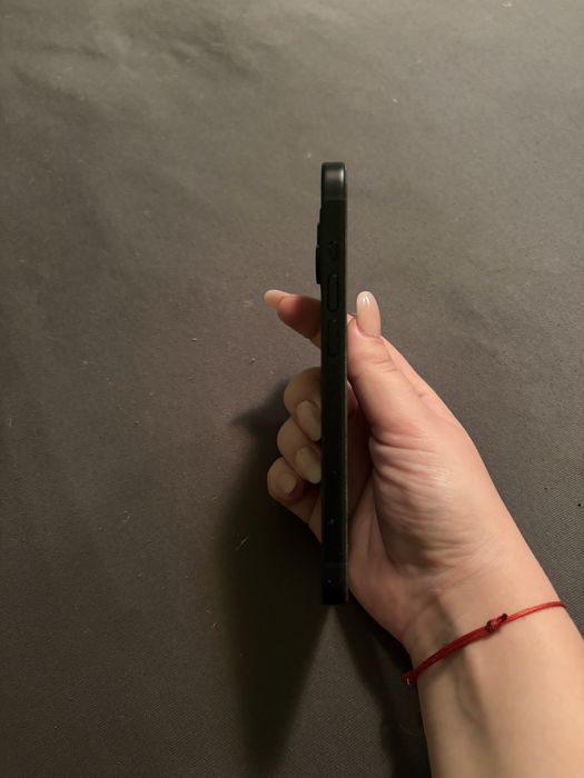 iPhone 15 128 GB – Stare excelentă, baterie 89 %, liber de rețea