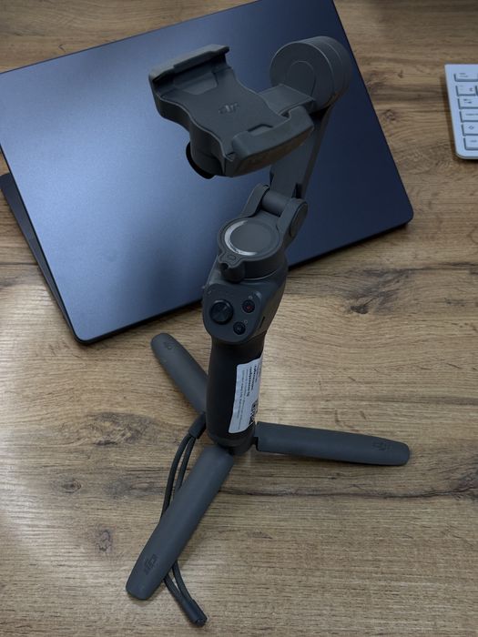 стабилизатор DJI Osmo mobile 3