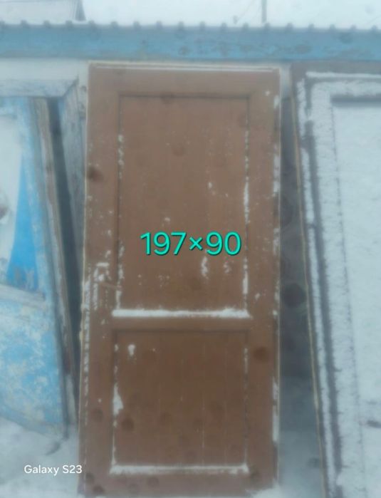 Пластиковые двери