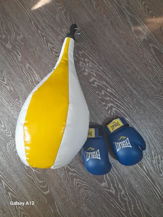 Груша боксерская перчатки