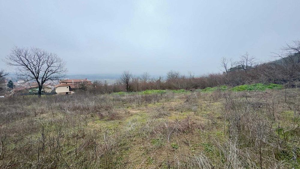 Парцел в регулация гр.Дебелец