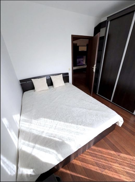 PF dau in chirie ap 2 camere cu parcare