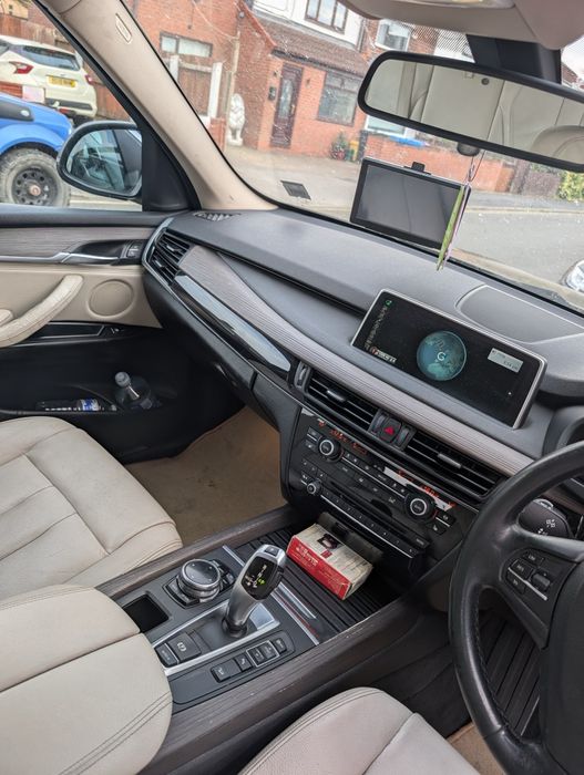 BMW X5 0 — imagine 5