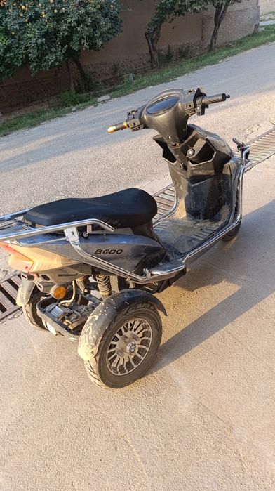 Sukuter redlain7