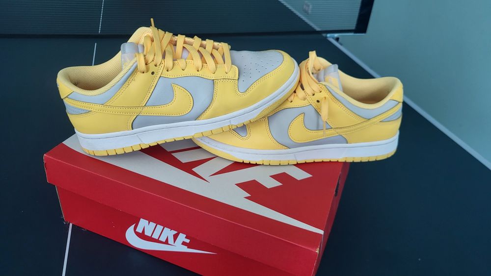 Nike Dunk Low Citron