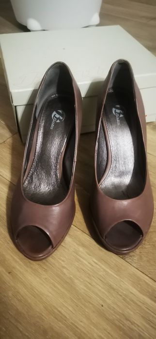 Pantofi eleganți Bata