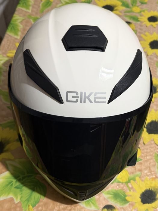 продаю шлем мотошлем