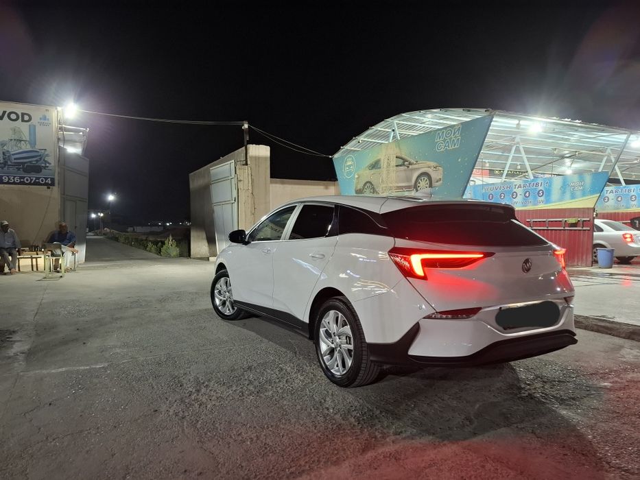 Buick Velite6 yangi bir qul minilgan kraska toza  4 ta balon yangi