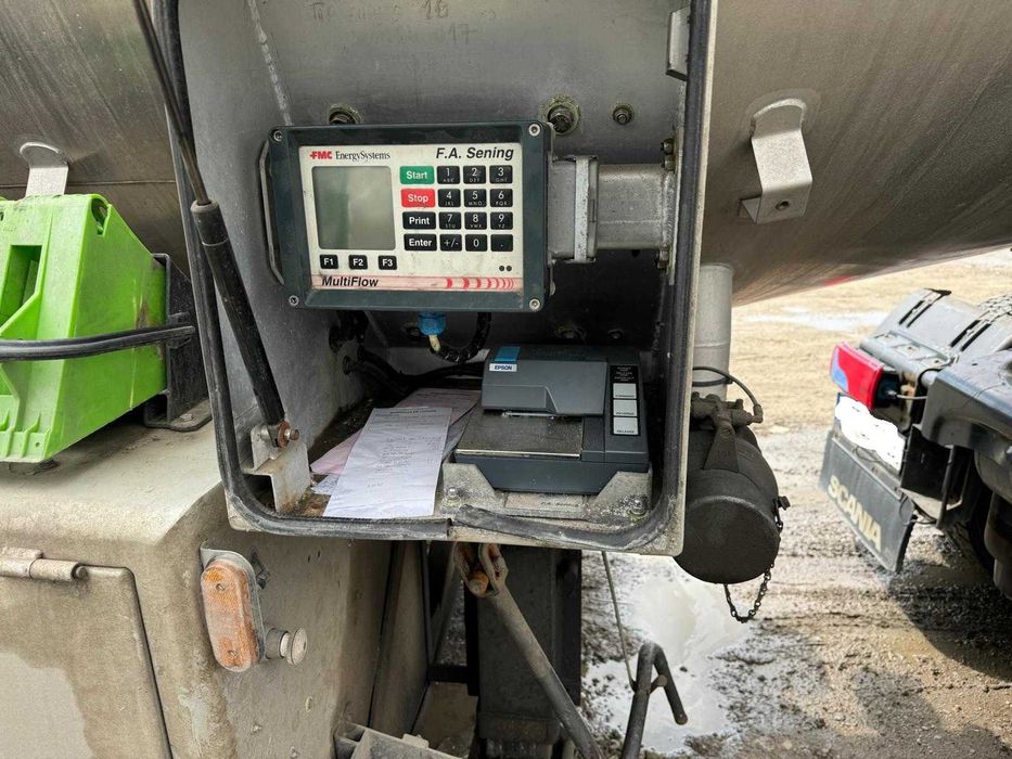 Vand Cisterna Magyar SR Combustibil Benzina + Motorina + JET