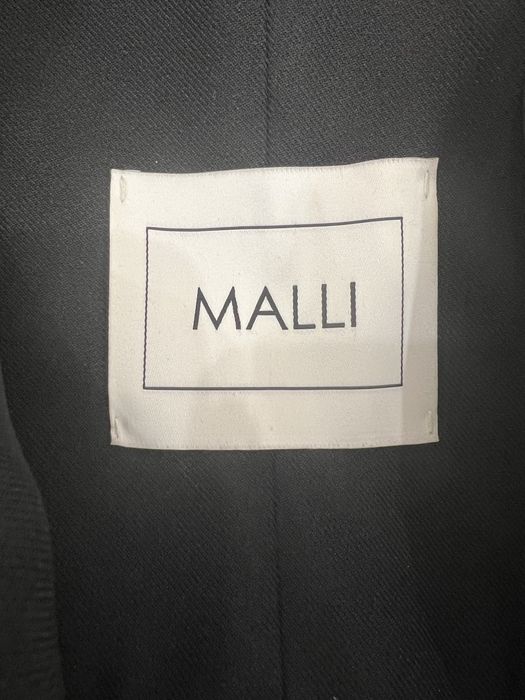 Черное платье Malli