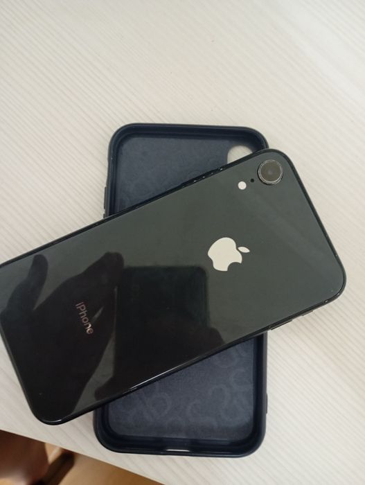Айфон хр  128гб.