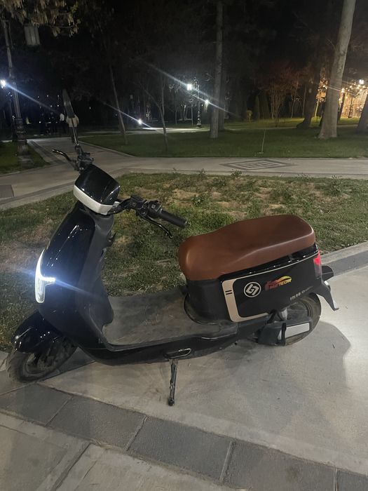 Skutr gelin 800wat 5 ta akum 40,50 km yurad