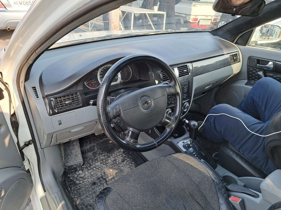 Шевролет ласетти