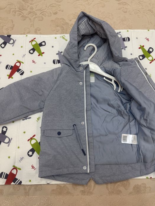 Весеняя детская куртка