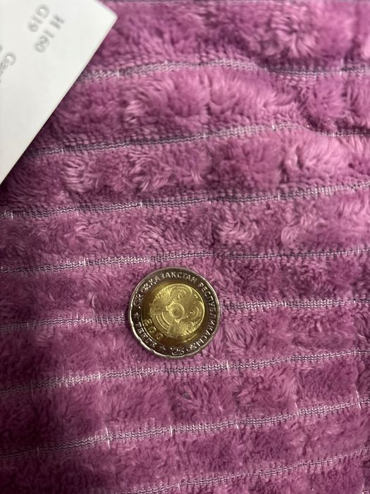 200 тг монета 80 лет юбилей