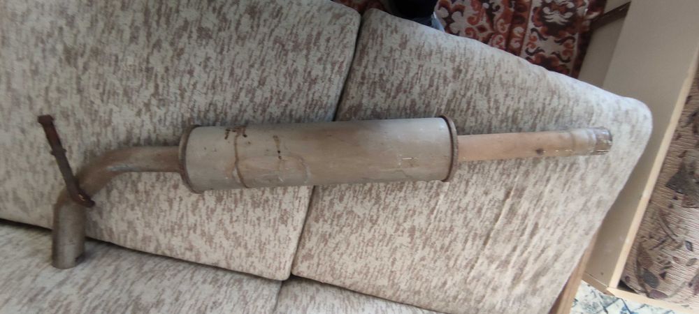 Средно гърне в отлично състояние