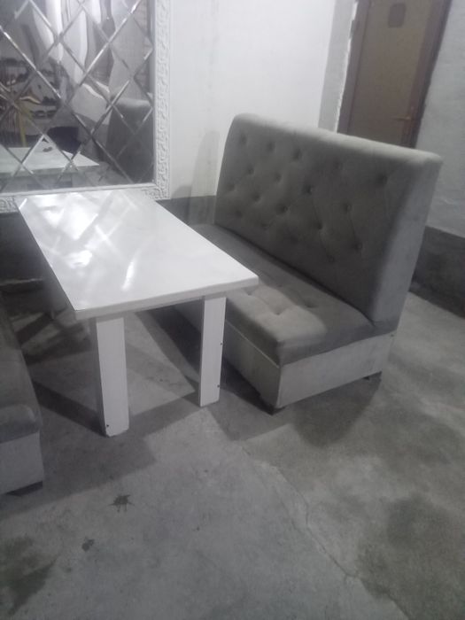 Yumshoq devan kamplekt sotiladi