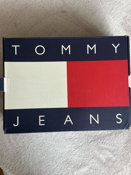Tommy Jeans черни маратонки – като нови