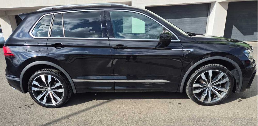 Volkswagen Tiguan R-Line/Panoramic