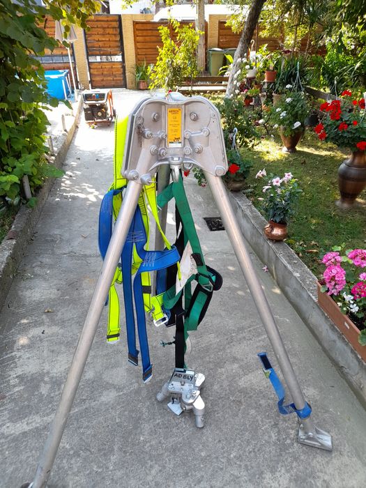 Kit Tripod GSE trepied pentru spatii restrânse