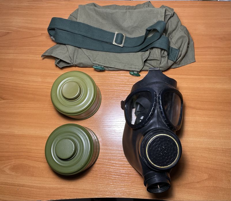 Комплект противогаз с ДВА филтъра и чанта ПГ-1