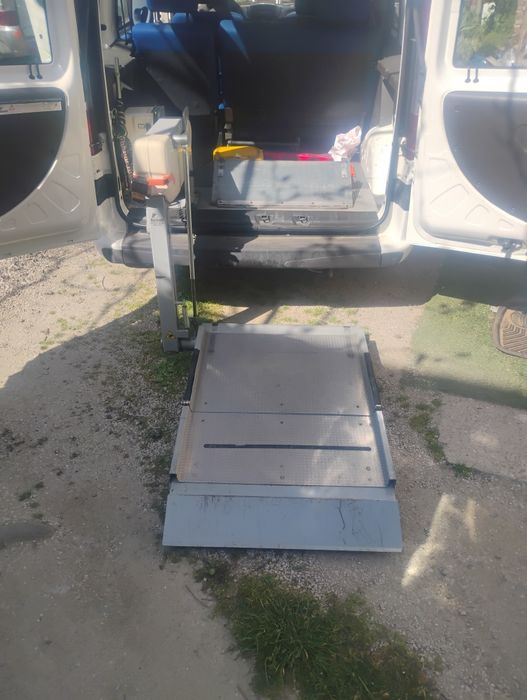 Платформа за инвалиди